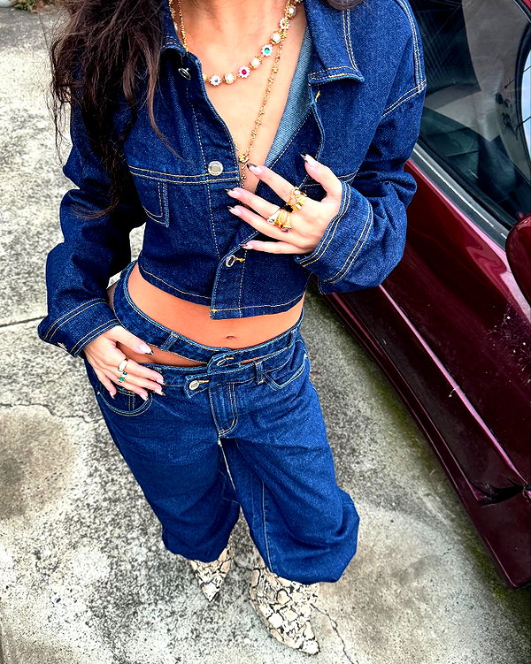 ellachristo instagram image archive image