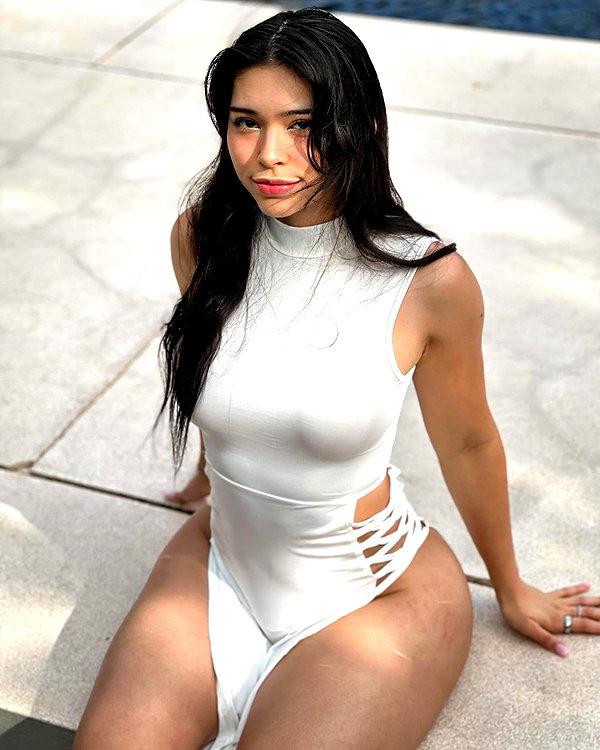 aishahsofey instagram image archive image