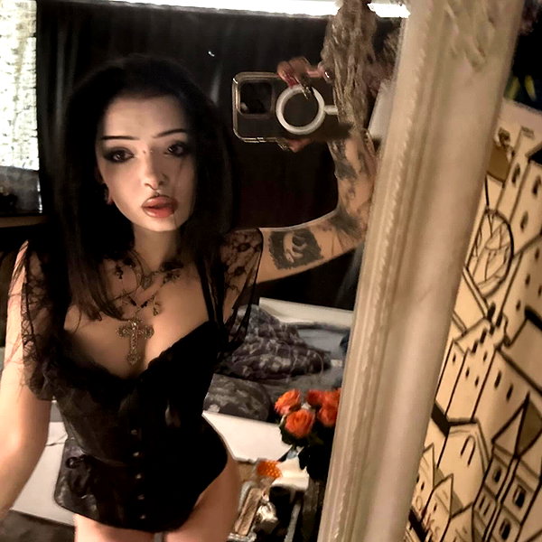 _dead__cherry_ instagram image archive image