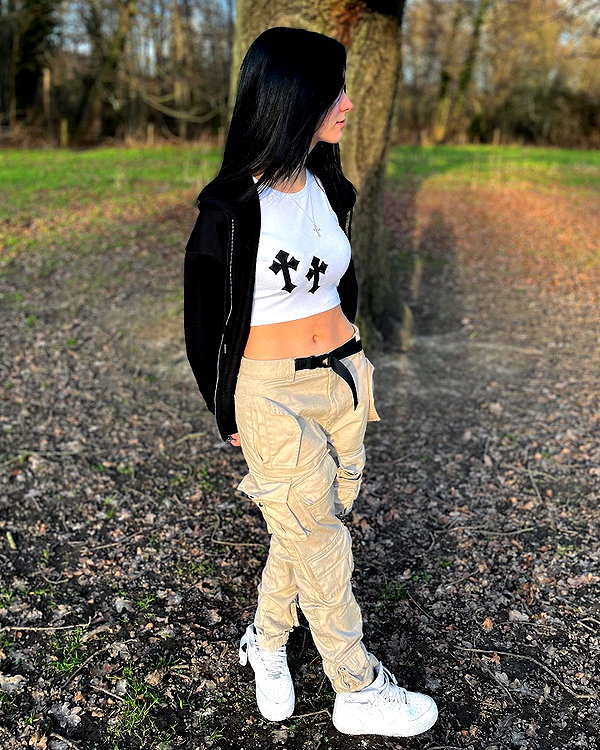 alice_hez instagram image archive image