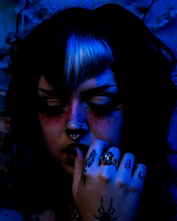 yeahimcaroline instagram image archive image