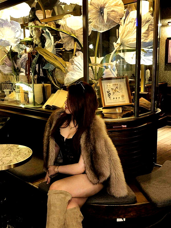 lyhythuedoxinh instagram image archive image