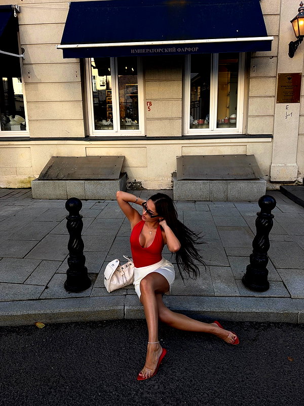 alishevs instagram image archive image