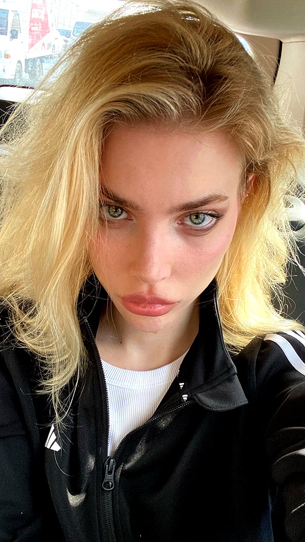 alien.hanna instagram image archive image