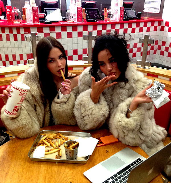 mariagabrielasantos instagram image archive image