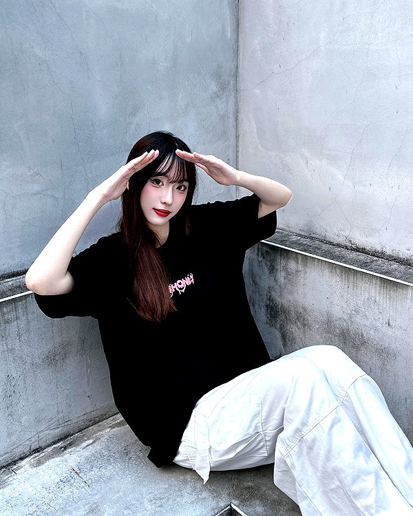 ku._03 instagram image archive image