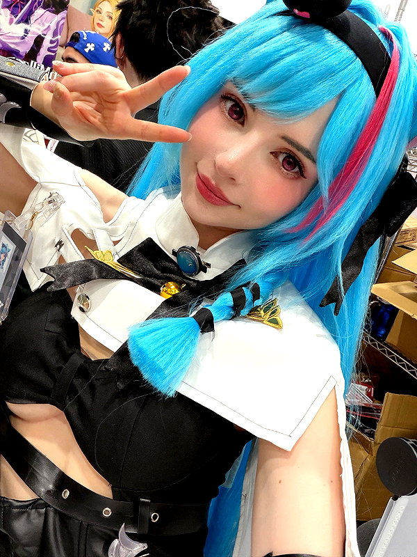 peachmilky_ instagram image archive image