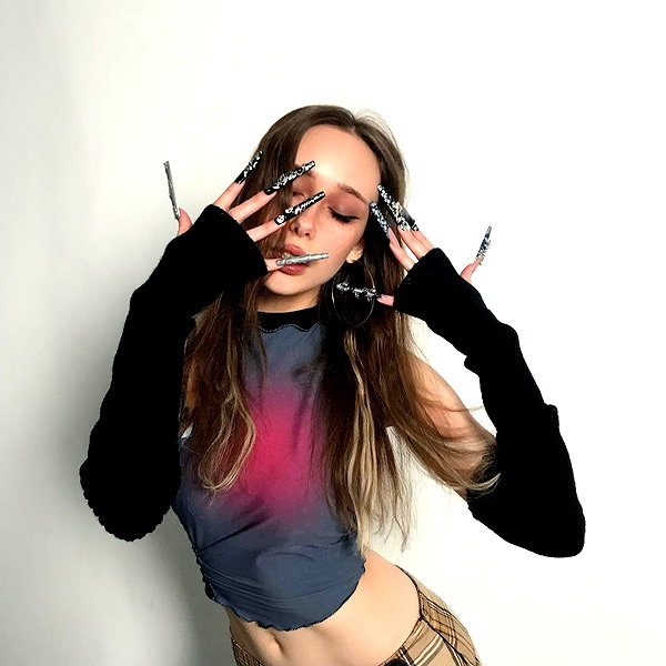 leanxhrt instagram image archive image