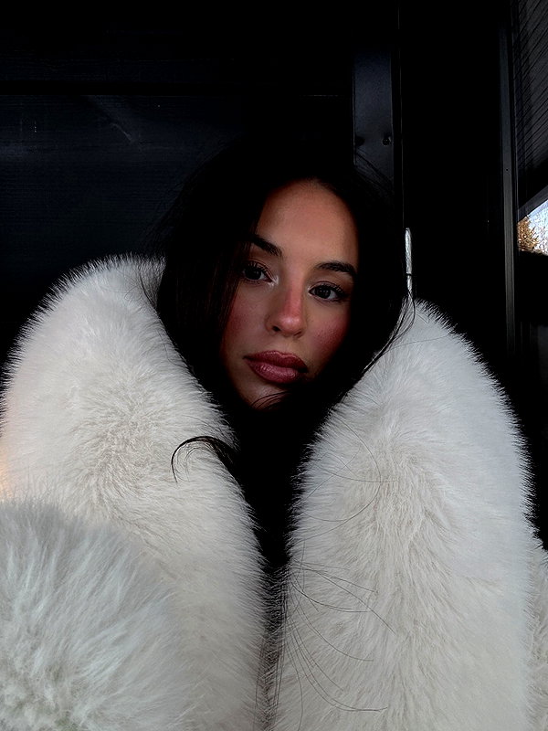 zoeliss instagram image archive image
