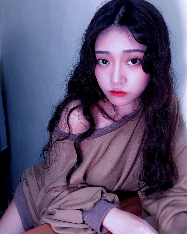ge.more_x instagram image archive image