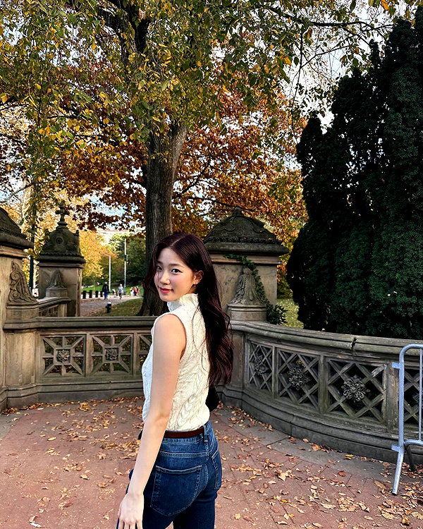 zuhazana instagram image archive image