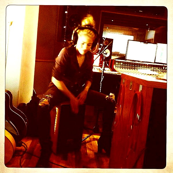 shakira instagram image archive image
