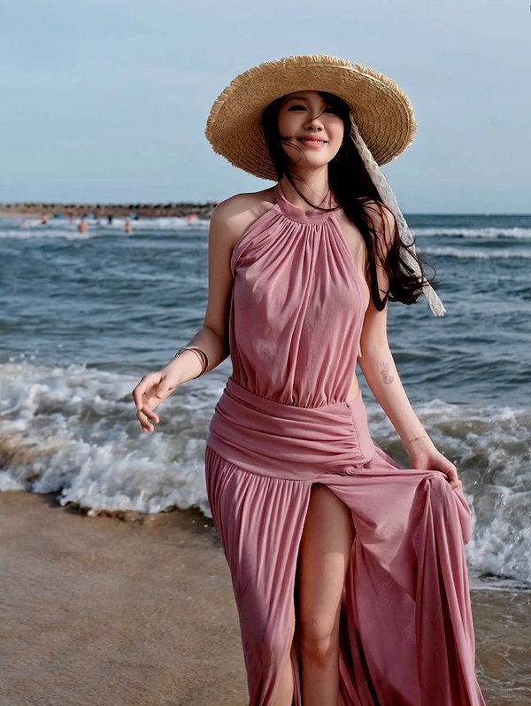 lyhythuedoxinh instagram image archive image