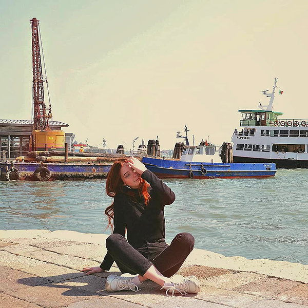 liiin.sun instagram image archive image