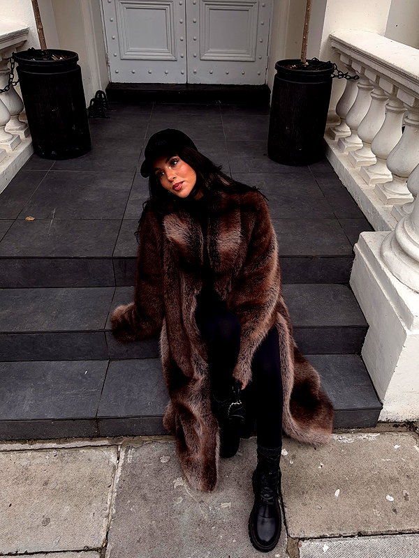zoeliss instagram image archive image