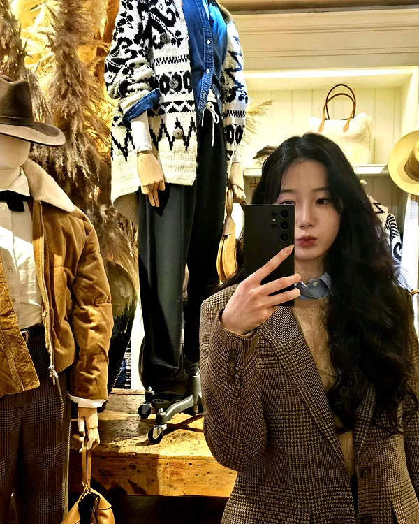 zuhazana instagram image archive image
