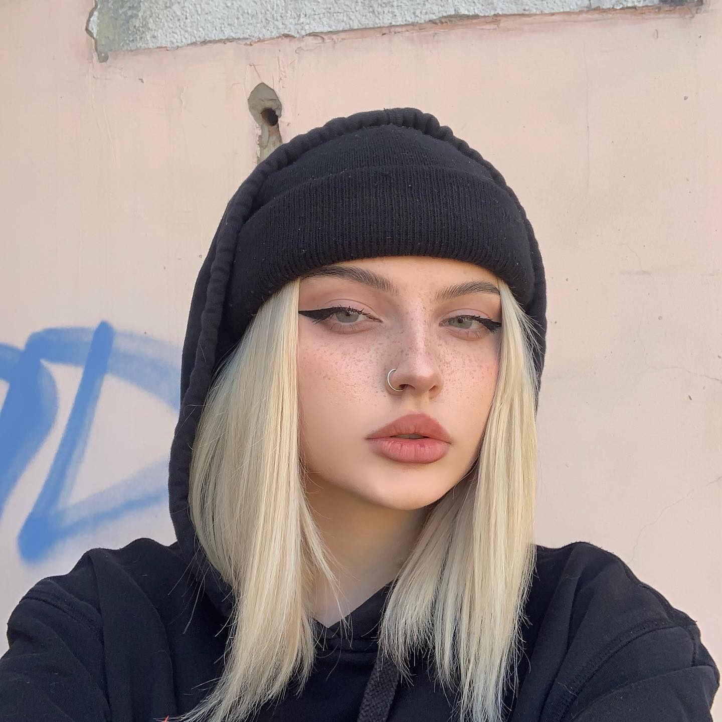 annfigmax instagram image archive image