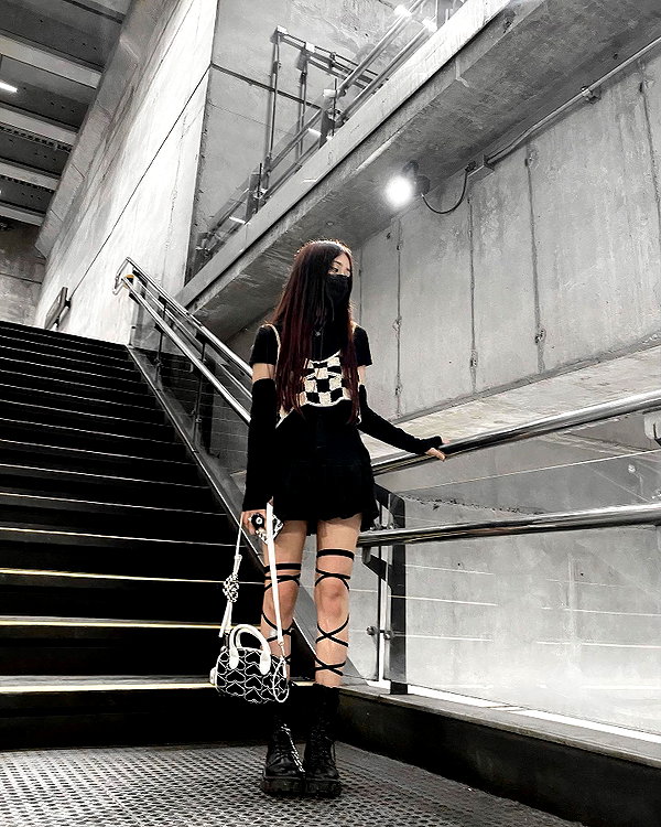 is2tian instagram image archive image