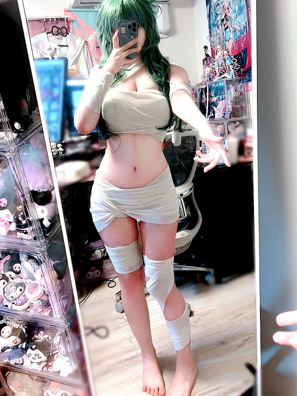 purinn_cos instagram image archive image