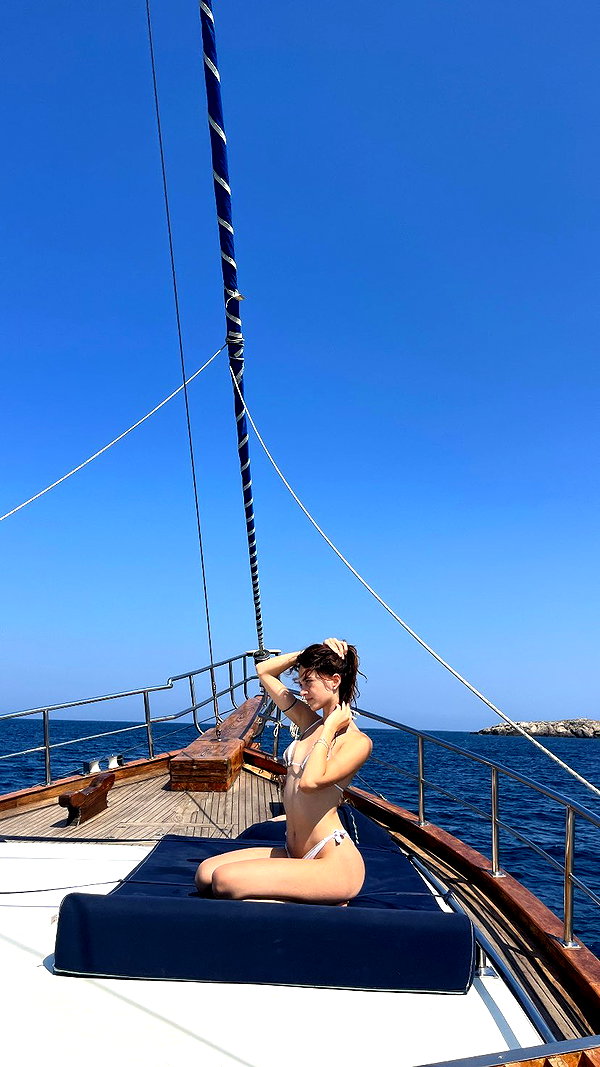 martinagiiuliani instagram image archive image