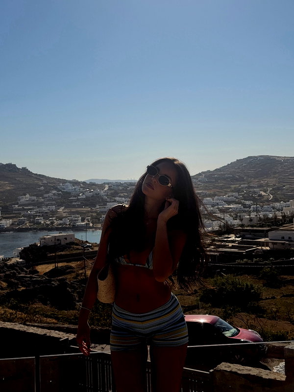 zoeliss instagram image archive image