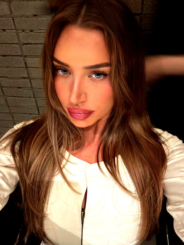 staskaranikolaou instagram image archive image