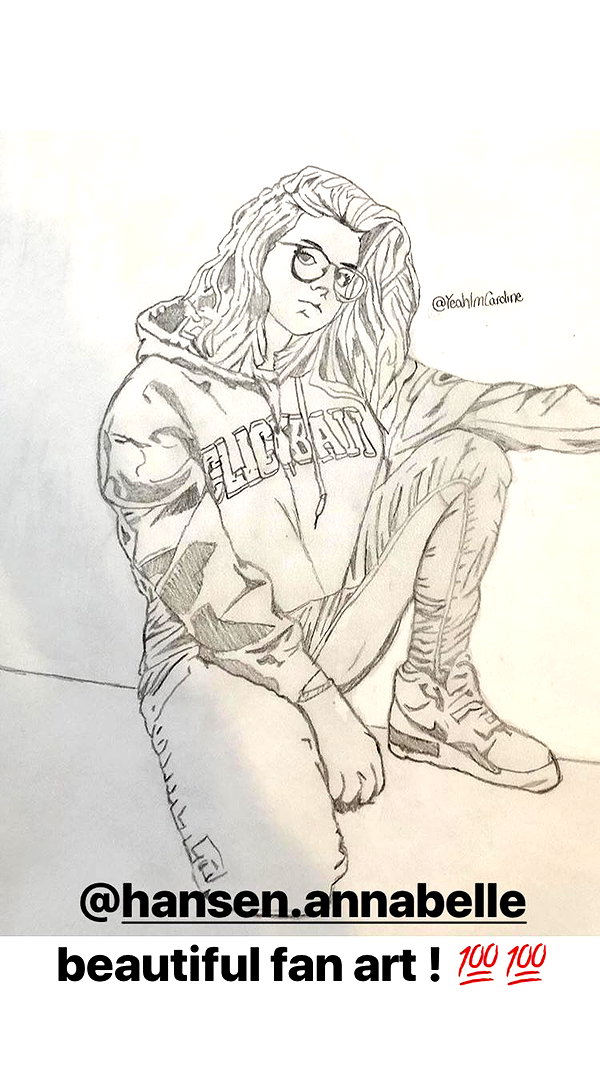 yeahimcaroline archive image