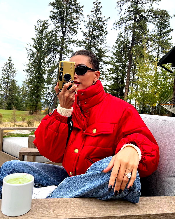 haileybieber instagram image archive image