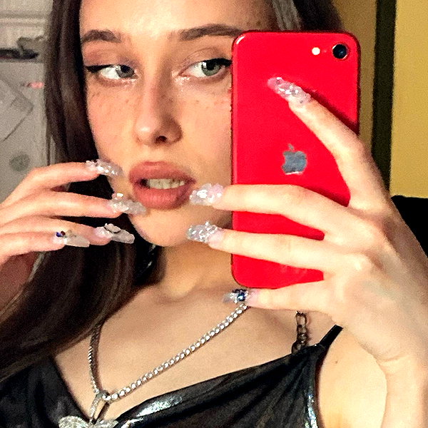 leanxhrt instagram image archive image