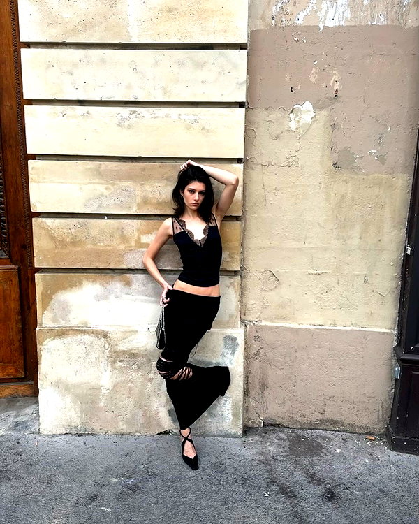 reneeebeller instagram image archive image