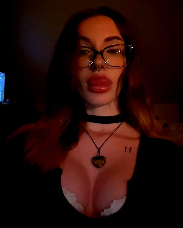 viviiieli instagram image archive image