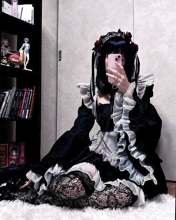 sadllilli archive image