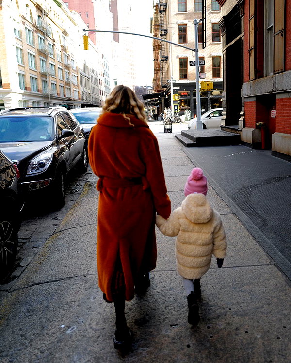 katehudson instagram image archive image
