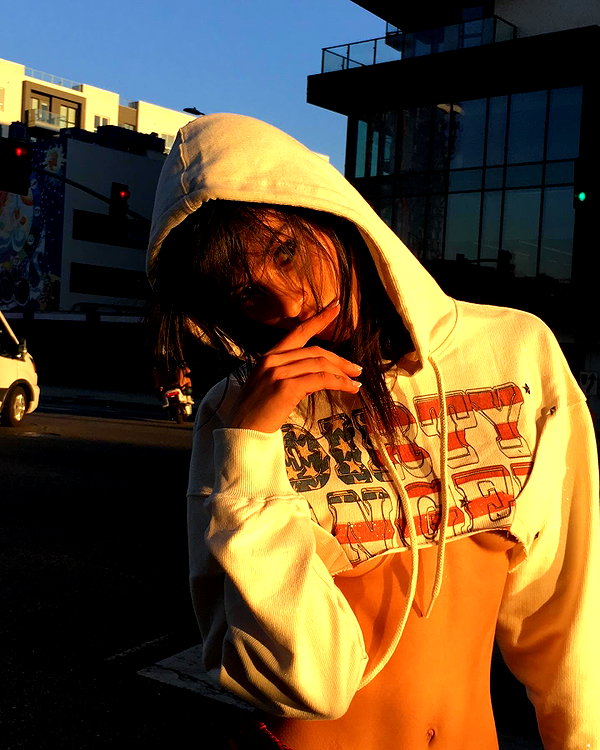 leonanaomii instagram image archive image