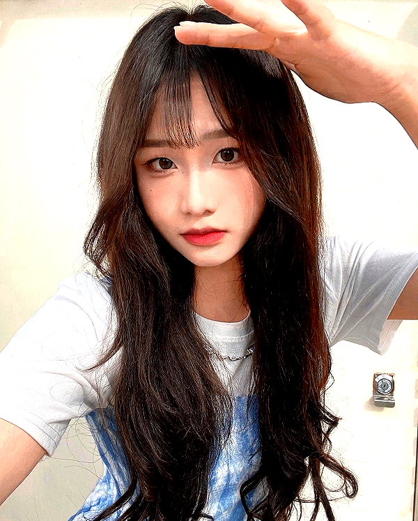 lai_931201 instagram image archive image