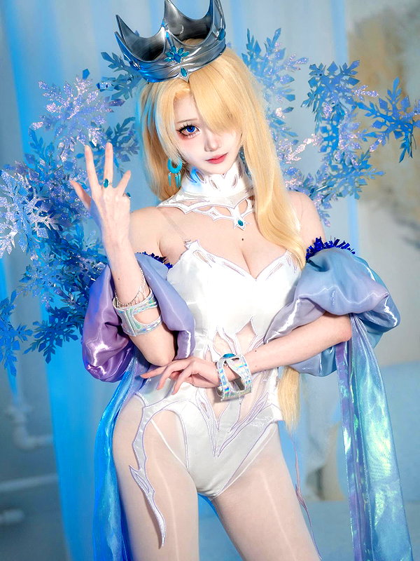 xier_cos instagram image archive image