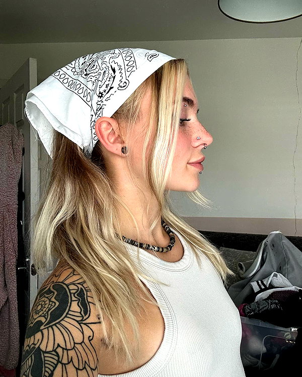 charley.chambers instagram image archive image