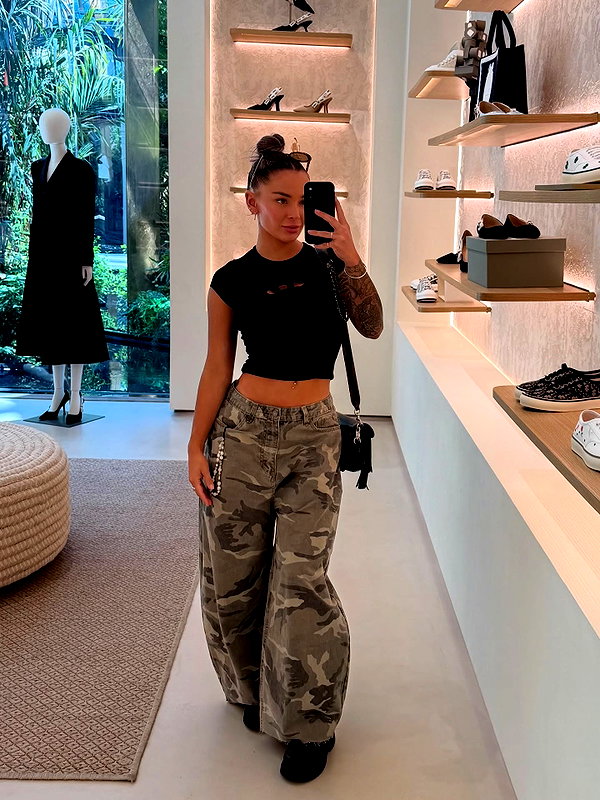 itshayleydavies instagram image archive image