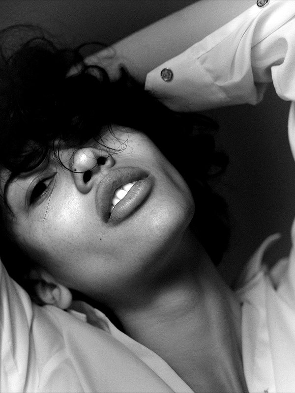 leonanaomii instagram image archive image