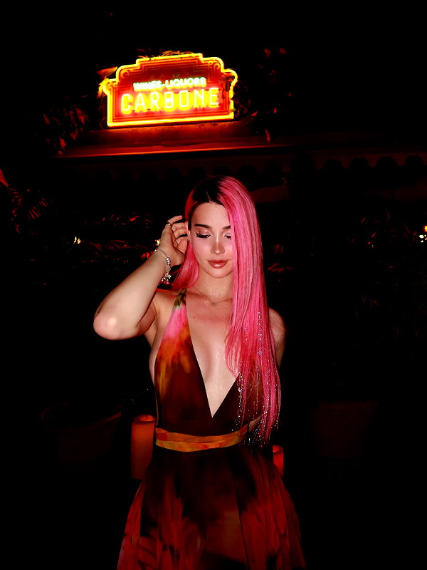 missy.y._ missy.y._ archive image