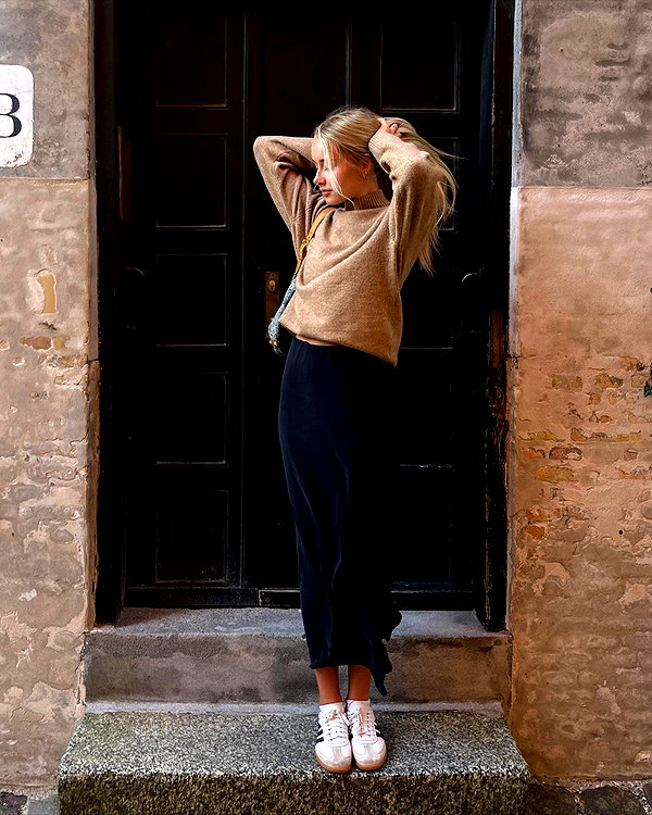 lilih instagram image archive image