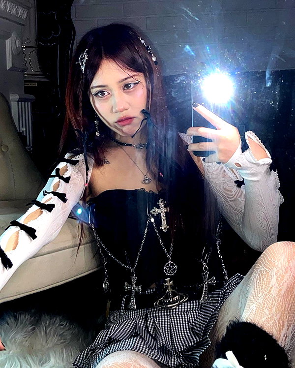 is2tian instagram image archive image