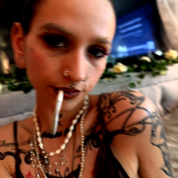 strawberryshanz instagram image archive image