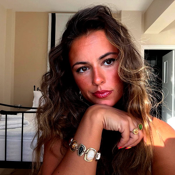 isabella.lauren instagram image archive image