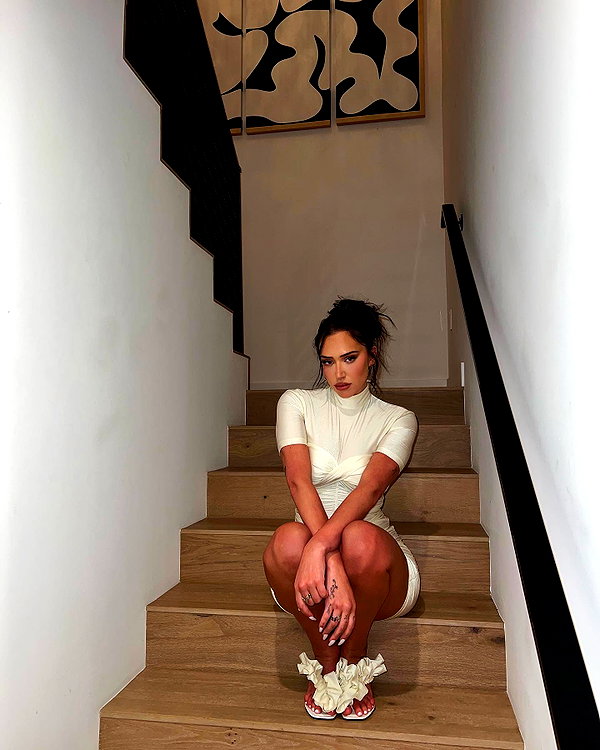 staskaranikolaou instagram image archive image