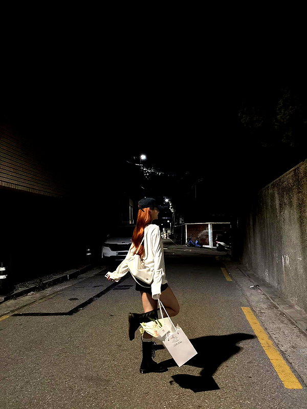 hhh.e_c.v instagram image archive image