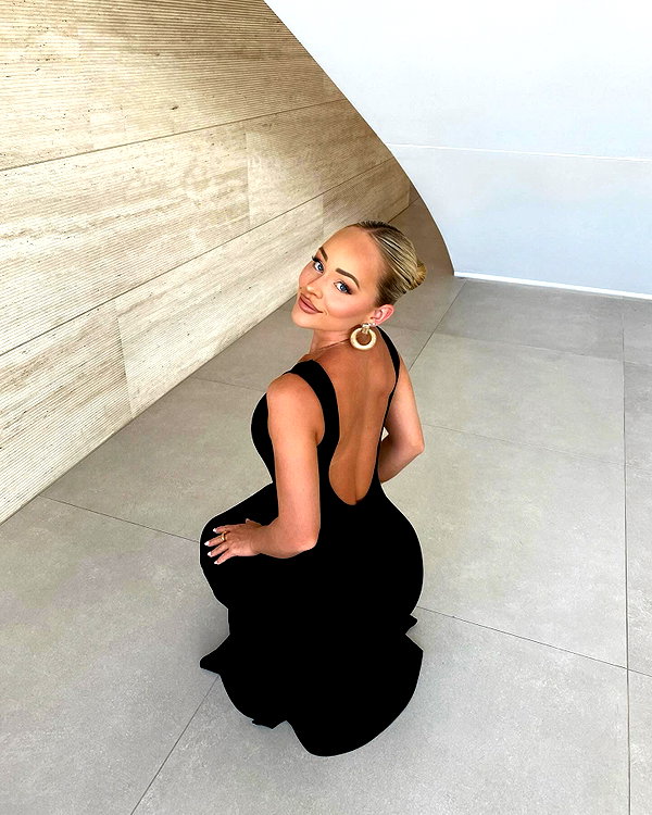allieauton instagram image archive image