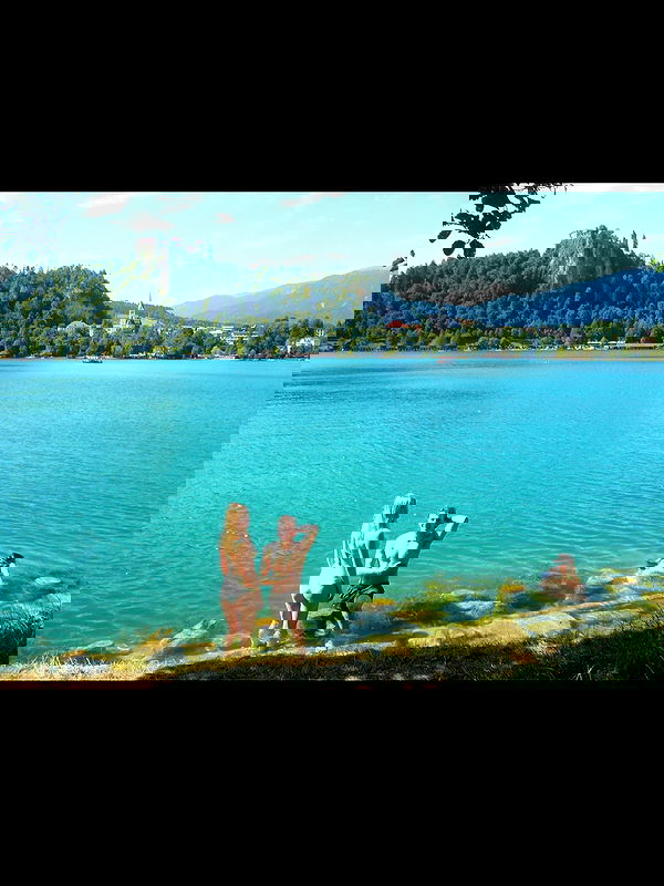 ellamwatts_ ellamwatts_ archive image