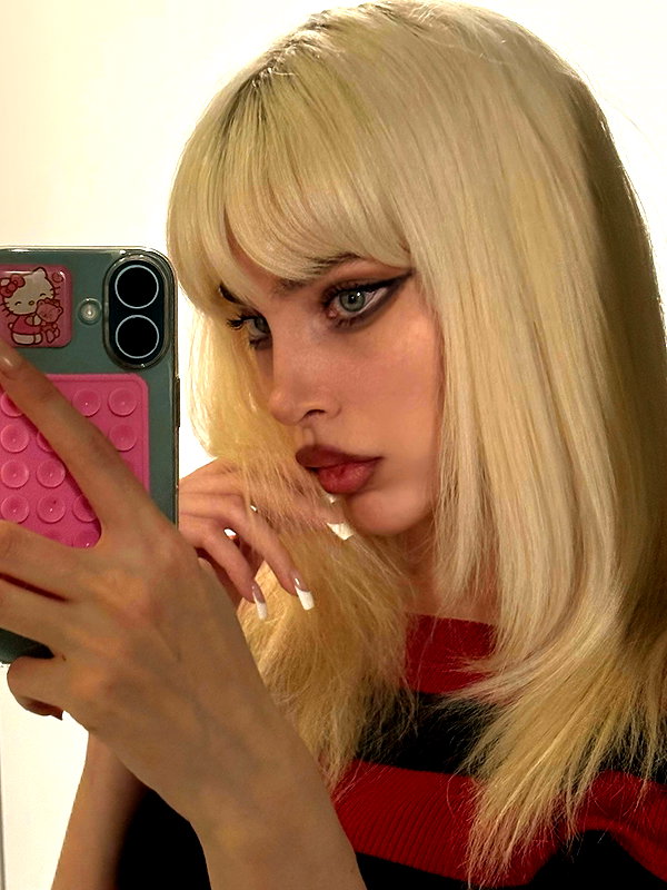 anya4everr instagram image archive image