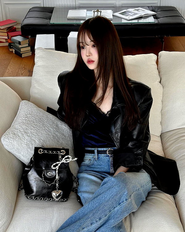 daxbin instagram image archive image